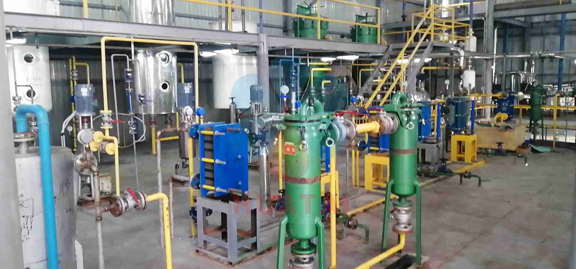 Edible-oil-refining-plant.jpg